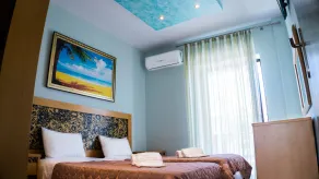 Milonas House Apartments - Room