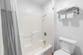 Days Inn by Wyndham York - Bagno