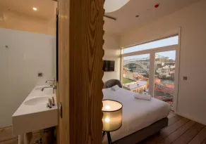 The Central House Porto Ribeira - Room