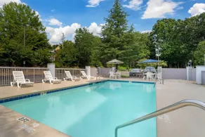 Comfort Suites Gastonia - Charlotte - Piscine