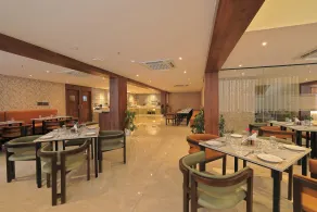 Hotel Grand Continent Premiere, Banjara Hills, Hyderabad - Restaurant