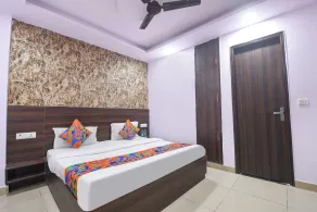 FabHotel Snereya - Chambre