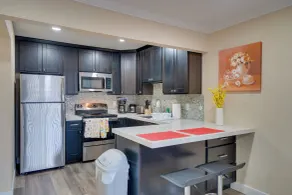 2 Mi to Dtwn Pleasanton Condo w/ Pool Access - Innenbereich