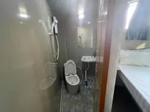 Charinsup Pinklao Hotel - Baño
