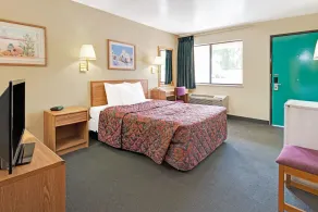 Days Inn by Wyndham Espanola - Chambre