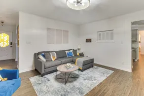 Near Shops & Eats: Vinita Home w/ Furnished Patio - Innenbereich