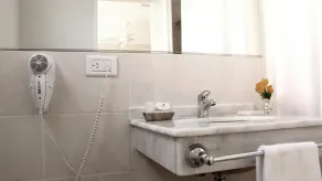 Don Suites Apart Hotel - Baño