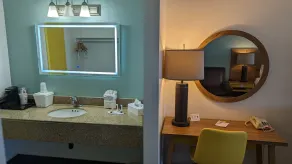 Days Inn by Wyndham Lake Havasu - Salle de bain