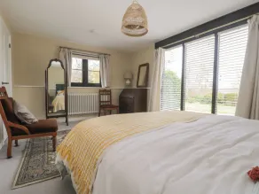 Cherry Orchard Farm - Room