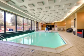 Drury Inn & Suites Charlotte University Place - Piscine