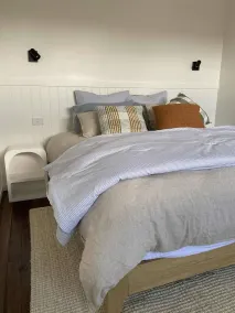 Luxury Farm Retreat Yarrimbah Shear Shed Farmstay CREEK WILDLIFE FIRE STARS - Værelse