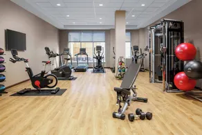 AC Hotel by Marriott Chapel Hill Downtown - Salle de remise en forme