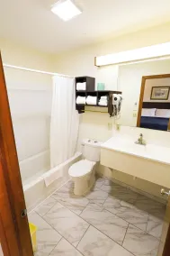 Chatham Travel Lodge - Badeværelse