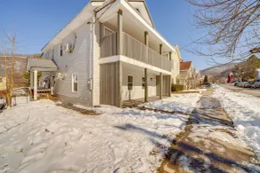 Historic Hinton Gem: Walkable Luxury Near Dtwn! - Interiør