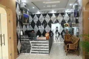 Hotel Radha Vallabh - Vestíbulo