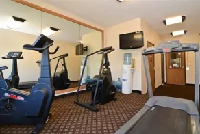 Quality Inn at Collins Road - Cedar Rapids - Salle de remise en forme