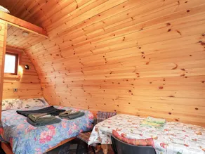 Pod 1 - Room