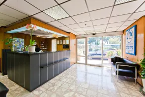 Beth-Shalom - Reception