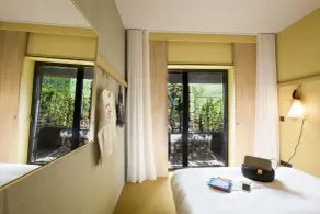 MOB HOTEL Lyon Confluence - Zimmer