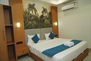 Hotel Leela's - Room