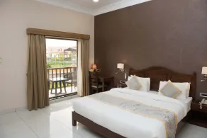 Sun Hotel and Resort, Abu Road - 39 kms from Mount Abu - Rom