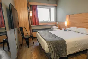 Nobile Inn Santiago - Room