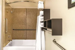 La Quinta by Wyndham Rome - Chambre