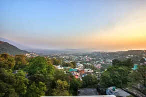Bliss Valley Mountain View Hotel & Suites, Dharamshala - Vista dalla camera