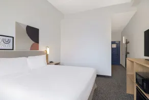 Spark by Hilton California Lexington Park - Chambre