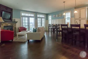 Rooftop Balcony, Lake Views, Pool and Walk to Town - Rum