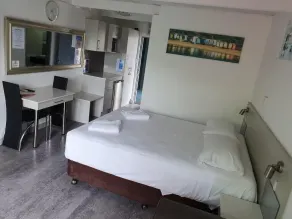 Le George Motel - Habitación