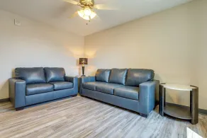 15 Mi to Royal Gorge! Apartment in Cañon City - Innenbereich
