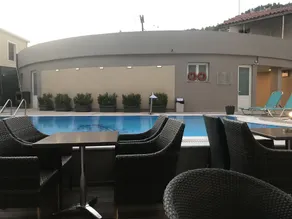 Plaza Hotel - Piscina