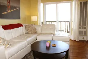 Terrace View Two Bedroom Apartment - Vardagsrum