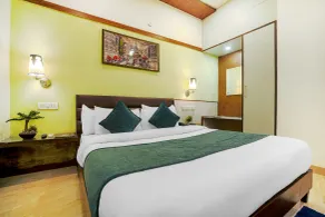 Hotel Seven- Center of City Chandigarh - Room