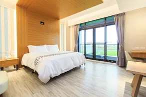 Urban Oasis Inn - Room