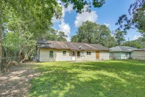 4 Mi to Sabine River! Extended Escape w/ Yard - Interiør