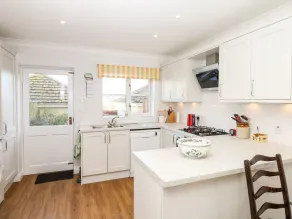 6 Lyme Mews - Private kitchen