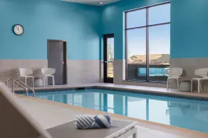 Hilton Garden Inn Hutchinson - Basseng