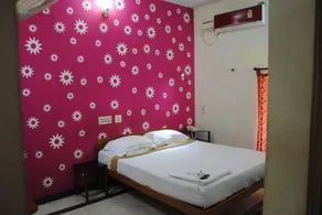 Just Guest House, Chennai Airport - Room