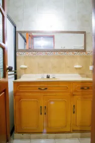 Hostal Ocean View - Hostel - Bathroom
