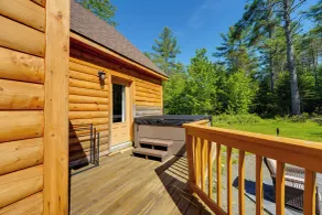 Family Friendly! Quiet Dexter Getaway w/ Hot Tub - Interiør