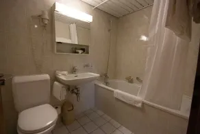 Hotel De La Vieille Tour - Badrum