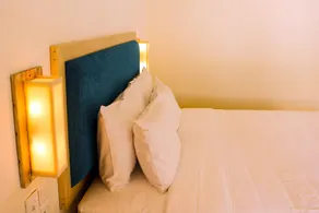 Epique by Epic Collection - Room