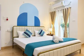 Niyor with Bathtub - by BeauMonde Boutique Suites - Room