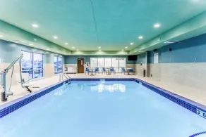 Holiday Inn Express & Suites - Springfield North by IHG - Pool