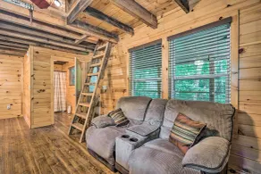 Peaceful Decatur Cabin w/ Grill & Fire Pit! - Interiør