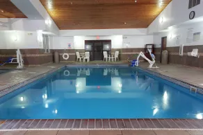 Holiday Inn Express O'Neill By IHG - Pool