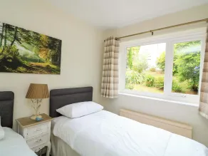 3 Chantry Hill - Camera