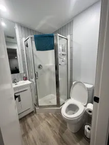 Keefers Place - Badezimmer